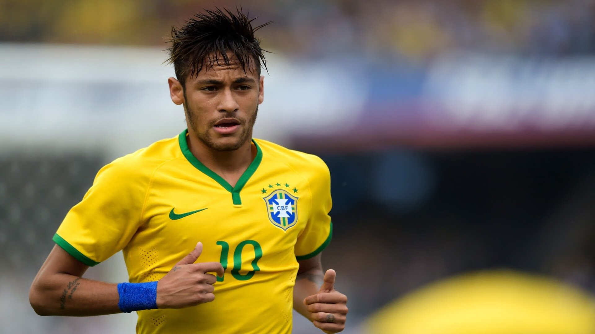 FB体育下载-_初学者指南：如何快速提升网球技巧_，如何提高网球初学者网球技术