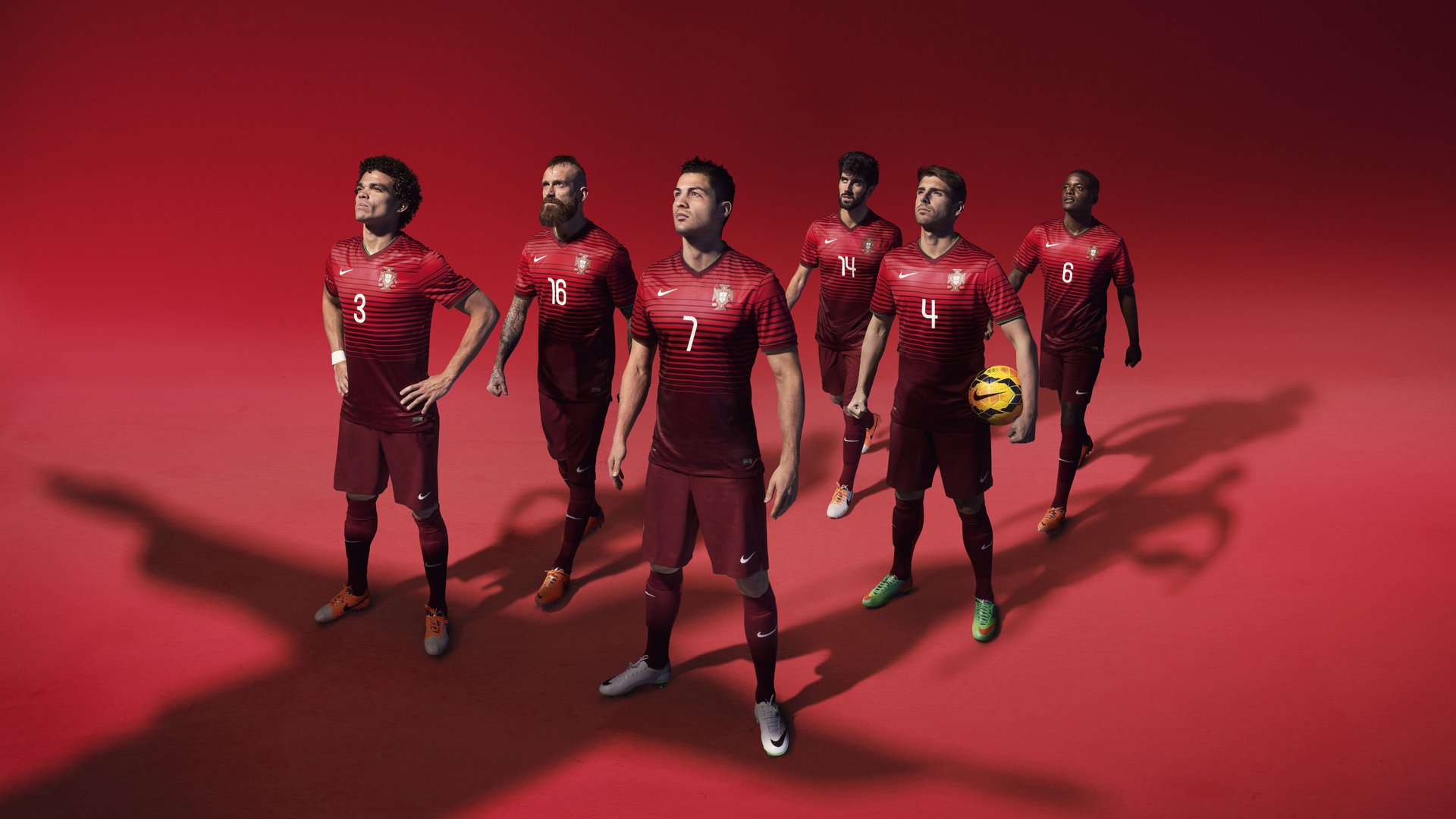 FB体育在线-中超外援大幅调整，新赛季阵容浮动加剧，中超外援规则及限制政策